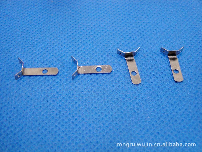 自動(dòng)車床的安全操作規(guī)范都有哪些要點(diǎn)？